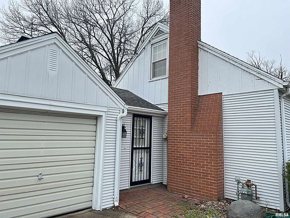 2nd image of 615 W Belmar Cir