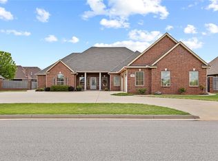3509 Callaway Dr, Weatherford, OK 73096
