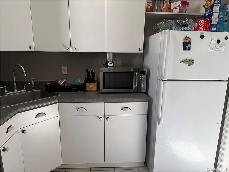 110 Drew Ln — Photo 8