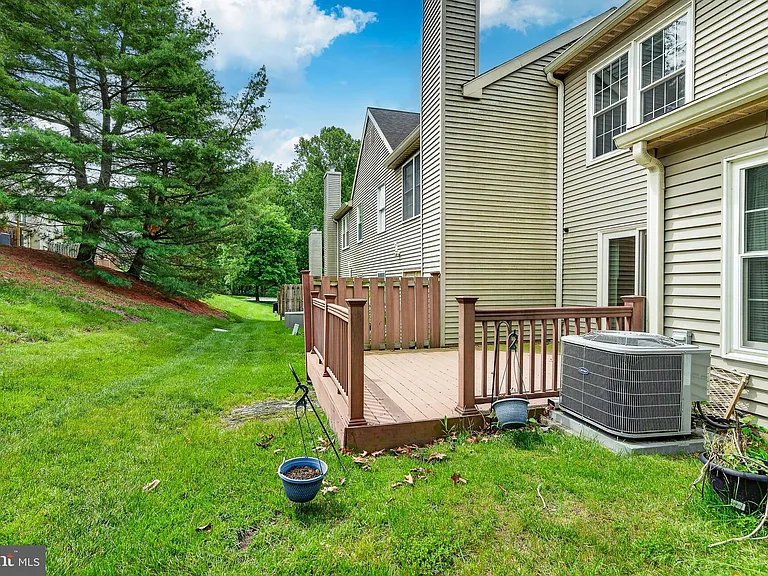 3 Oak Leaf Ln — Photo 36