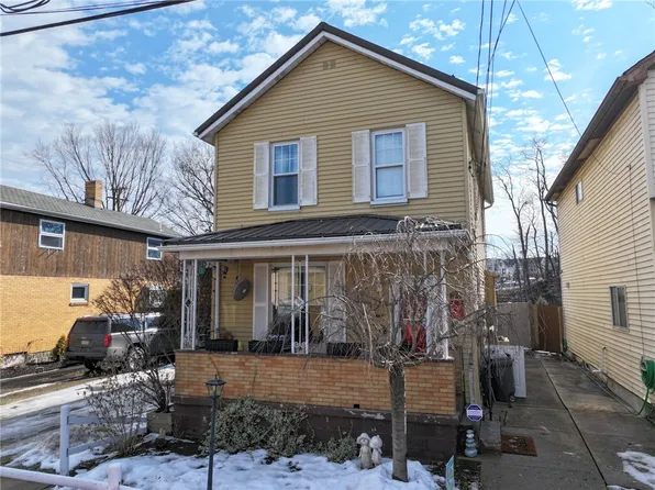 307 1st Ave, Carnegie, PA 15106