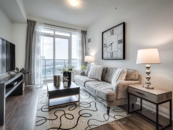 7171 Yonge St, Markham, ON