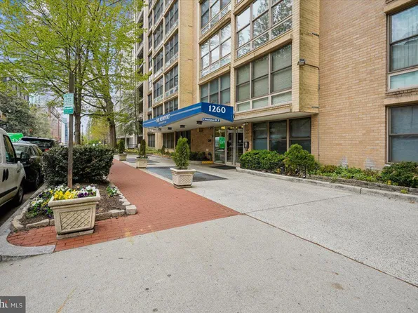 1260 21st St NW APT 111, Washington, DC 20036