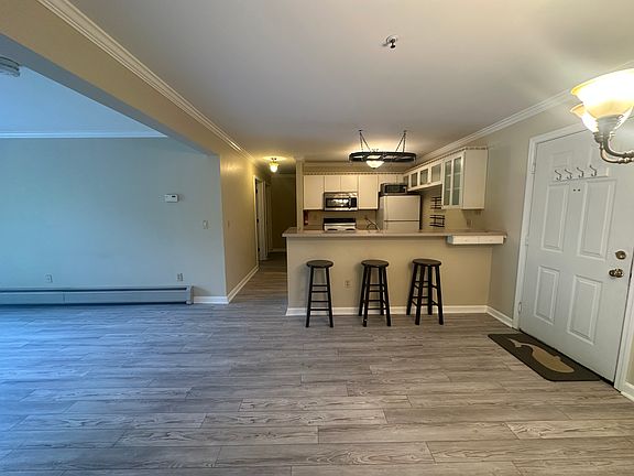 5th image of 380 Hildred Dr #380