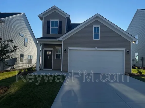 651 Manitou Cir, Aiken, SC 29808