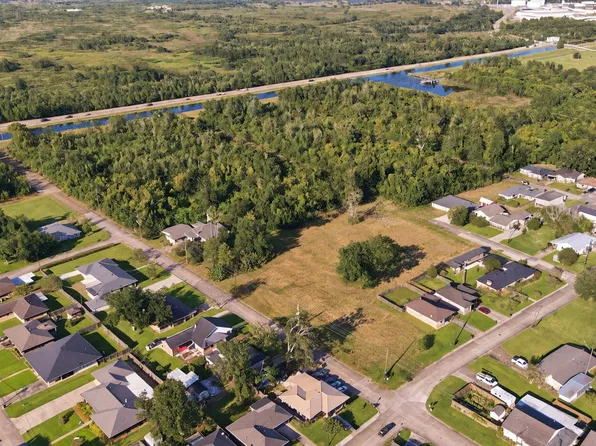 0 Maple Ave, Houma, LA 70364