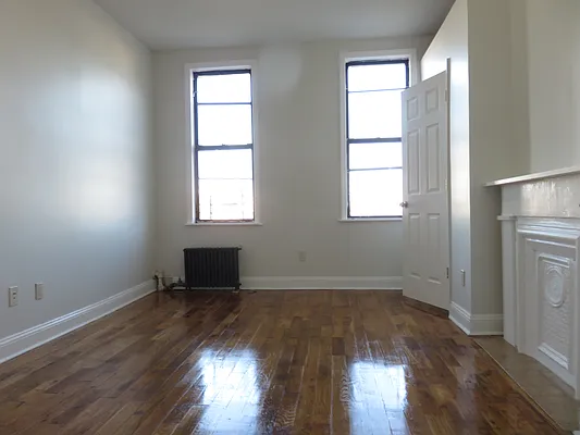 Rented by Rennit Inc. | media 19