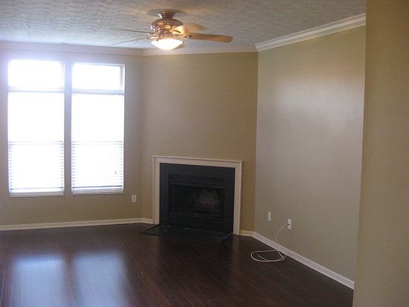 2nd image of 3616 Fishinger Mill Dr