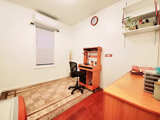 Rented by New York Dwellings LLC | media 23