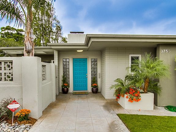 4th image of 3755 Amaryllis Dr