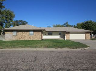 615 Walnut Ave, Goodland, KS 67735