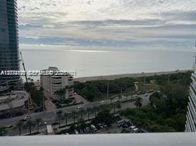 100 Bayview Dr