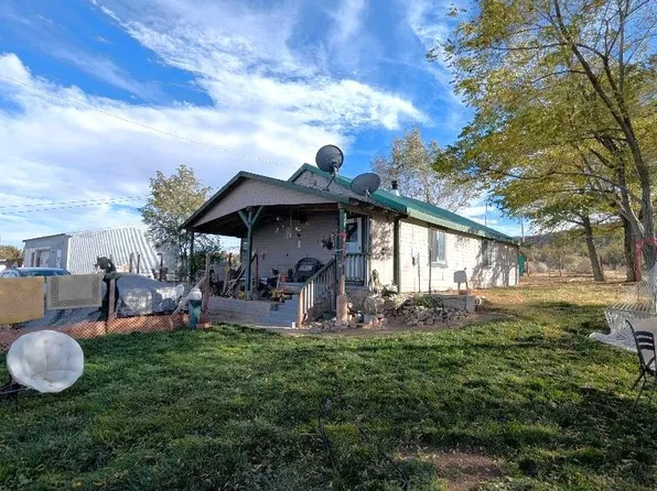 741-200 Gravier Ln, Doyle, CA 96109