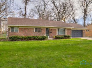 2355 Green Valley Dr, Toledo, OH