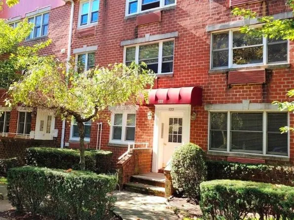 122 Prospect Park SW, Brooklyn, NY 11218