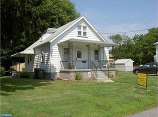 613 Blue Bell Rd, Williamstown, NJ 08094