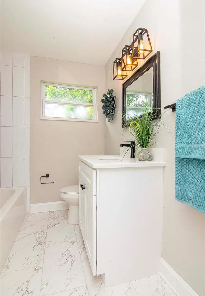 5 bed, 1416 sqft, $3,000 — Photo 4