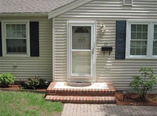 89 County Rd, Reading, MA 01867