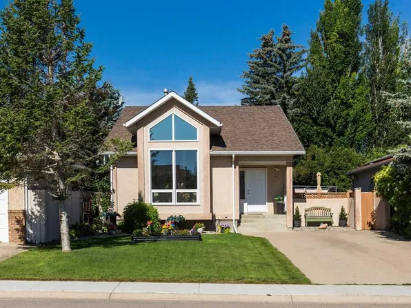44 Lakhota Rd W, Lethbridge, AB T1K 6J1
