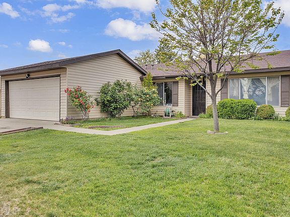 3rd image of 5625 Chimayo Dr NW