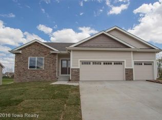 1802 Wethersfield Dr, Norwalk, IA 50211