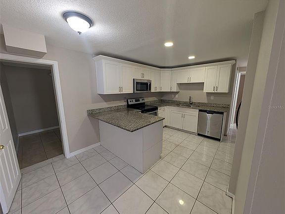 5th image of 3337 CLYDESDALE DRIVE