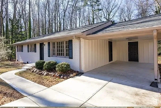 Fully Remodeled 3BR/2BA Home in Acworth, Etowah High District, $2,150/Month — Photo 1