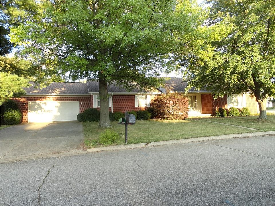 1st image of 506 N Angie Dr