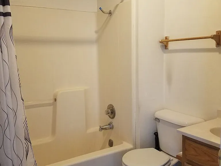 516 Central Ave — Photo 11