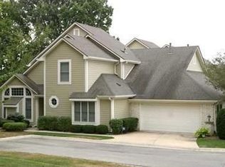 5829 Spruce Knoll Ct, Indianapolis, IN 46220