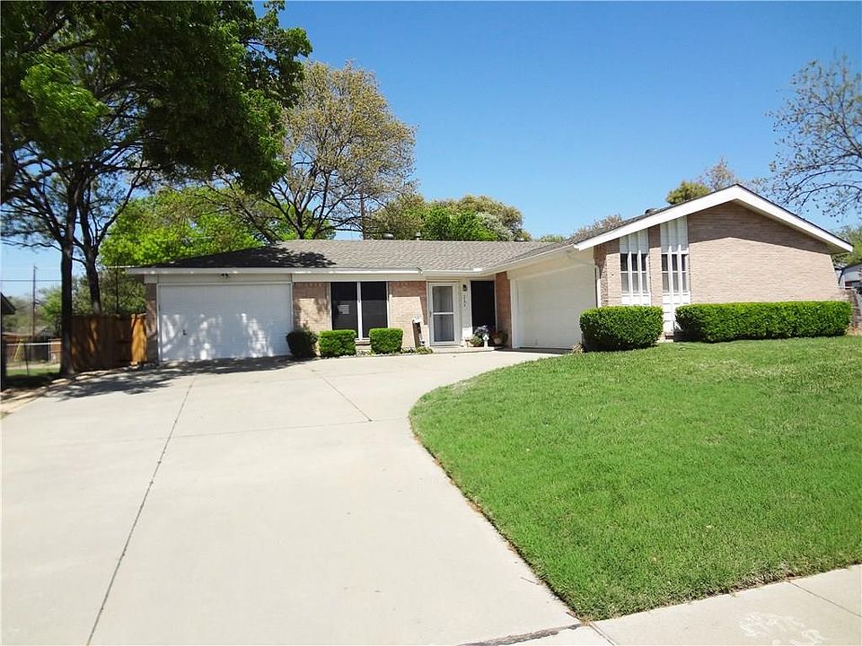1st image of 1205 Janwood Dr