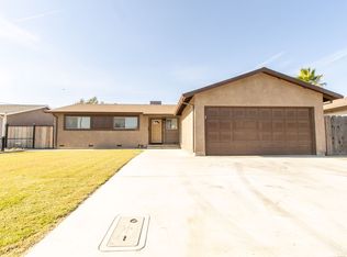 1422 Olson Dr, Gustine, CA 95322