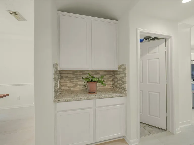 17319 Deep Prairie Dr — Photo 4