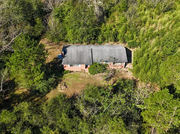 219 Andrews Cir, Cairo, GA 39828