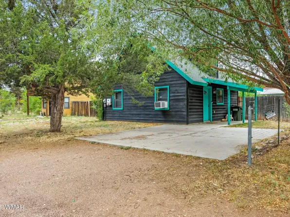 3390 Apache Dr, Overgaard, AZ 85933