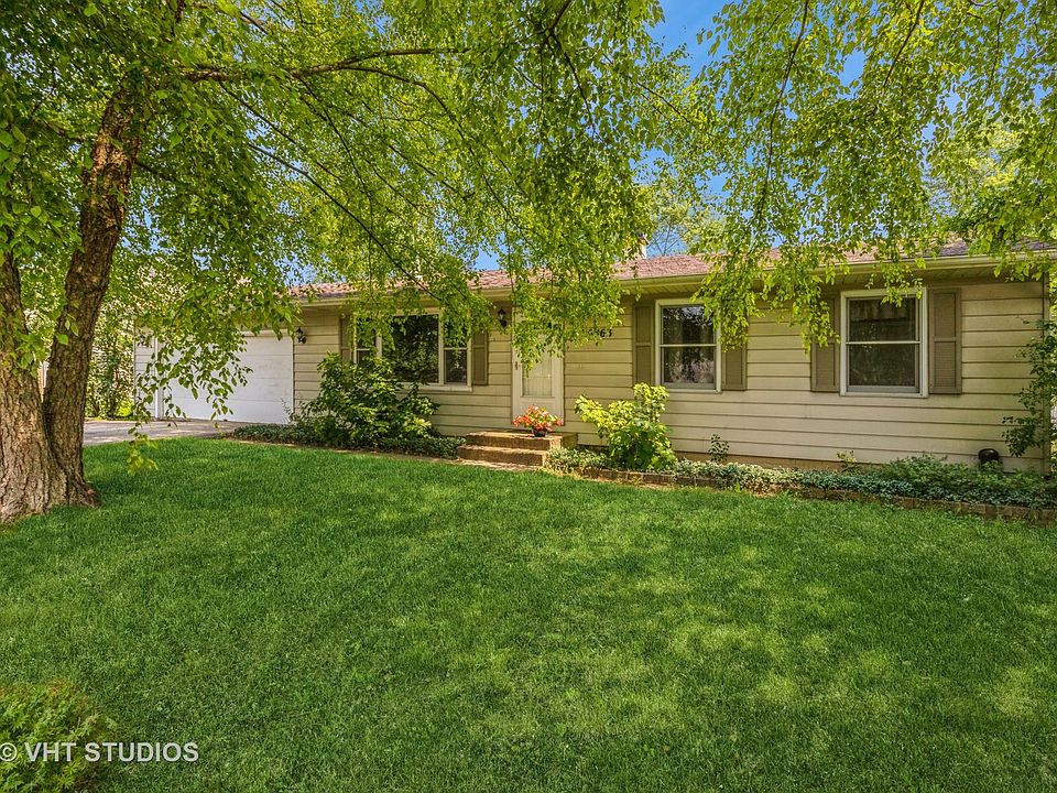 1st image of 36563 N Helen Dr