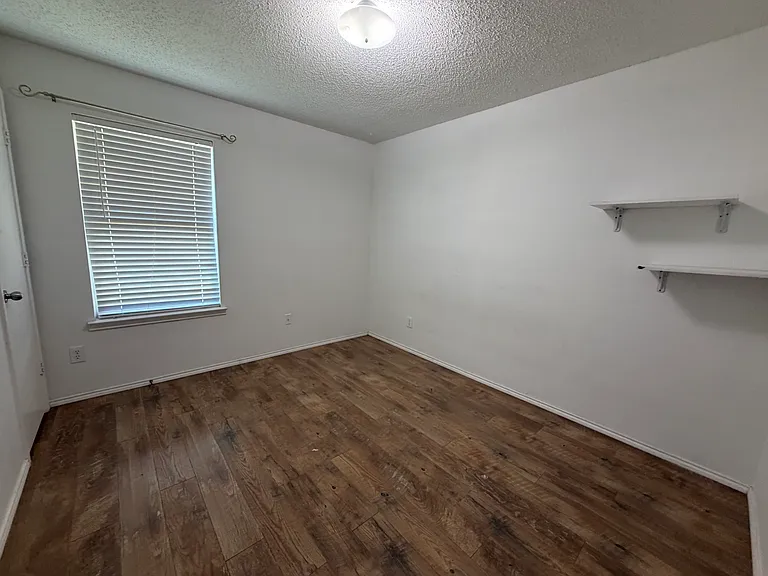 9837 Carter Dr — Photo 8