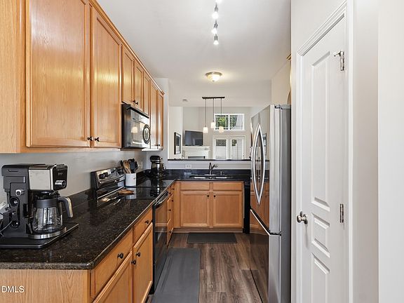 5th image of 2505 Asher View Ct