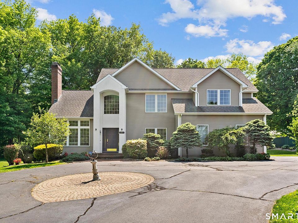 1st image of 37 Cranberry Lane