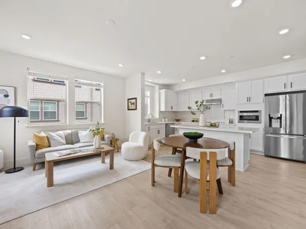 922 Noble Fir Ter #1, Sunnyvale, CA 94086