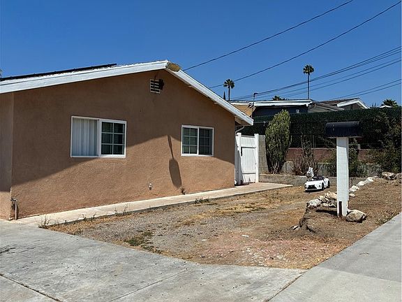 3rd image of 233 N Winton Ave