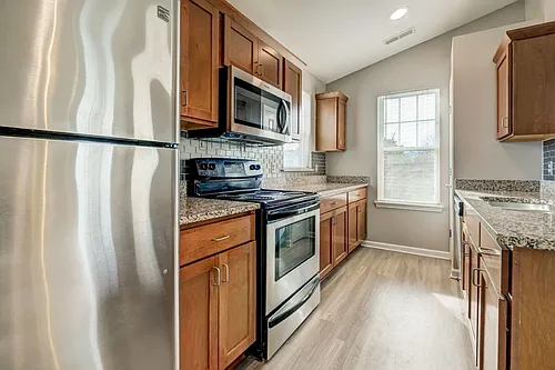 Webster Green Apartment Homes Photo 1