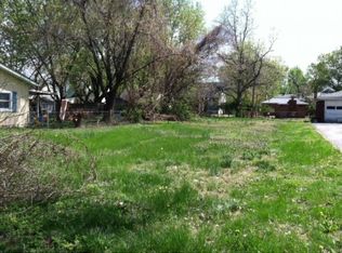 818 Park St, Cahokia, IL
