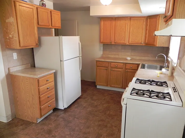 43 Center Ave #2 — Photo 4