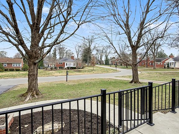 4th image of 4505 Fox Run Rd