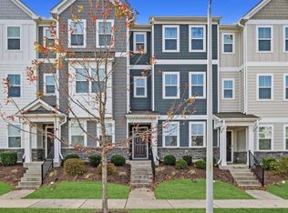 6323 Perry Creek Rd, Raleigh, NC 27616