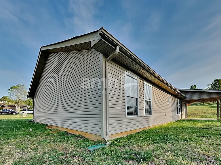2932 Dragonfly Way — Photo 17