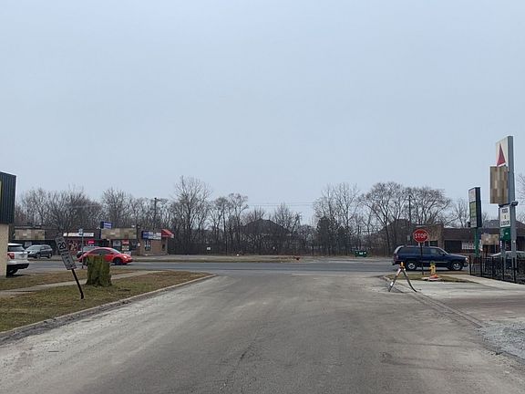 4th image of 14929 S Michigan Ave