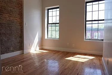 Rented by Rennit Inc.