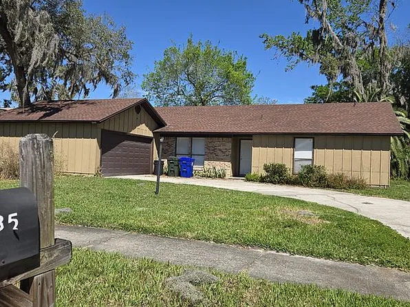 1485 Dolphin St N, Orange Park, FL 32073